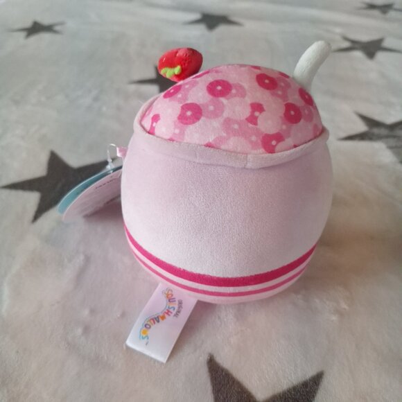 Squishmallow Food Marlene the Strawberry Cereal Scented 5 Inch Soft Plush Pink - Picture 2 of 8